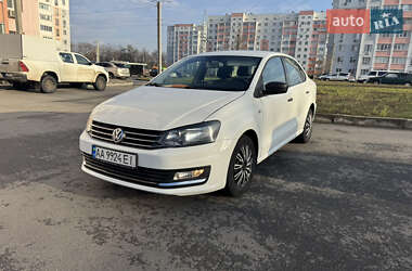Седан Volkswagen Polo 2017 в Харькове