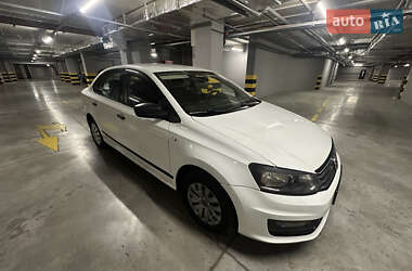 Седан Volkswagen Polo 2018 в Одессе