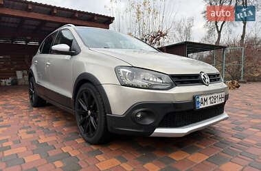 Хэтчбек Volkswagen Polo 2011 в Житомире