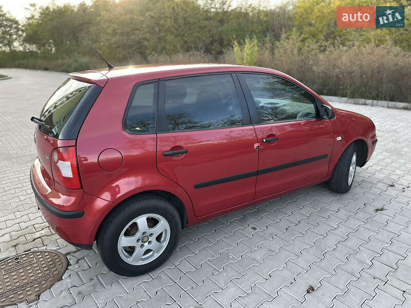 Хэтчбек Volkswagen Polo 2003 в Полтаве