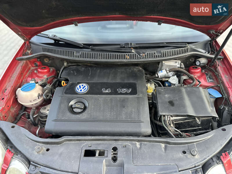 Хэтчбек Volkswagen Polo 2003 в Полтаве