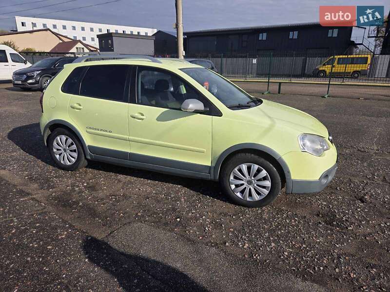 Хэтчбек Volkswagen Polo 2008 в Киеве