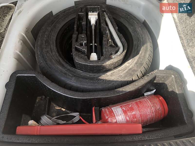 Седан Volkswagen Polo 2012 в Киеве