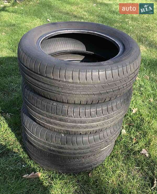 Седан Volkswagen Polo 2012 в Киеве