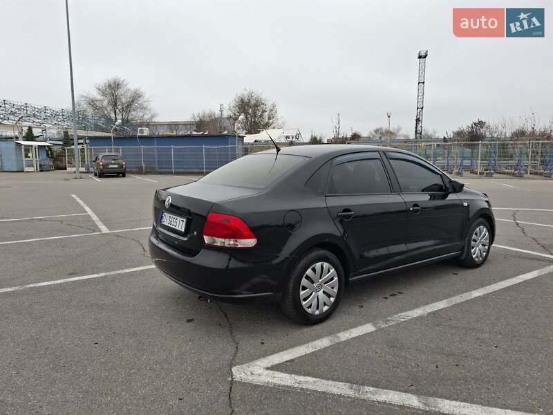 Седан Volkswagen Polo 2011 в Дніпрі
