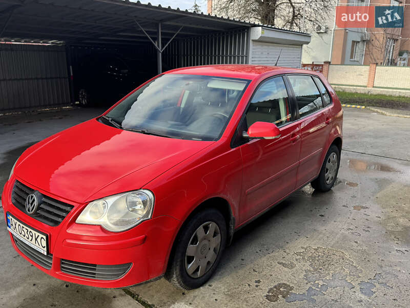 Хэтчбек Volkswagen Polo 2008 в Сумах