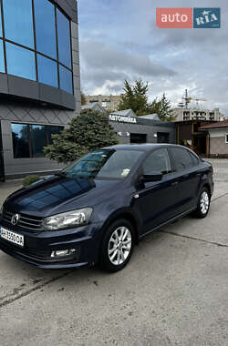 Седан Volkswagen Polo 2017 в Лозовой
