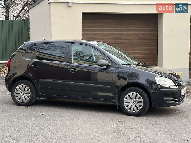 Хэтчбек Volkswagen Polo 2008 в Виннице