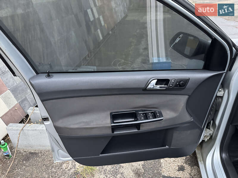 Хетчбек Volkswagen Polo 2007 в Дніпрі фото 18 Хетчбек Volkswagen Polo 2007 в Дніпрі