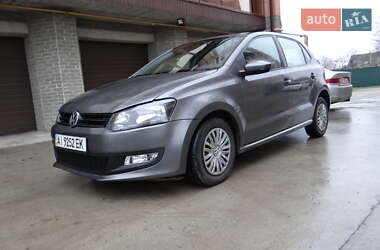 Хэтчбек Volkswagen Polo 2010 в Ахтырке