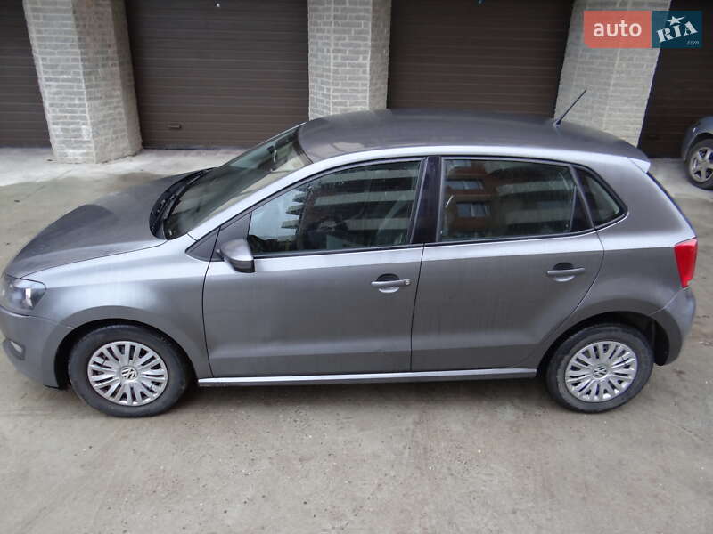 Хэтчбек Volkswagen Polo 2010 в Ахтырке фото 11 Хэтчбек Volkswagen Polo 2010 в Ахтырке