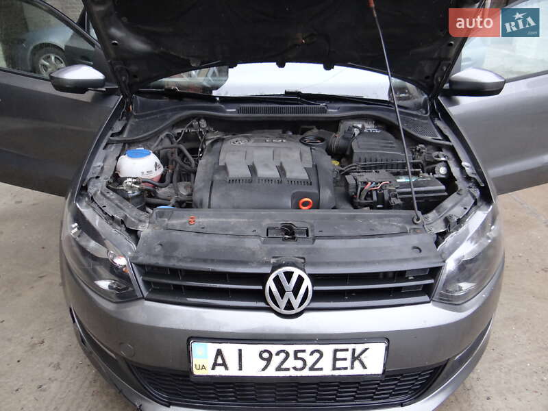 Хэтчбек Volkswagen Polo 2010 в Ахтырке фото 33 Хэтчбек Volkswagen Polo 2010 в Ахтырке