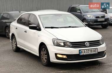 Седан Volkswagen Polo 2016 в Києві