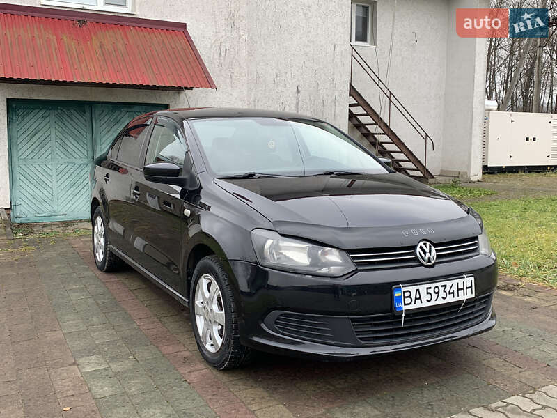 Седан Volkswagen Polo 2012 в Долине фото 3 Седан Volkswagen Polo 2012 в Долине