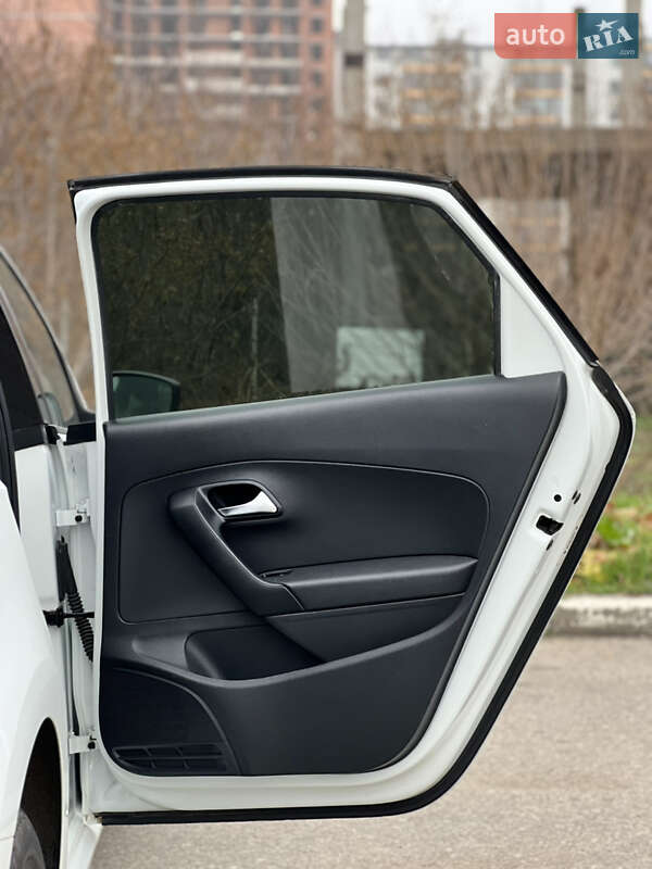 Седан Volkswagen Polo 2016 в Николаеве фото 24 Седан Volkswagen Polo 2016 в Николаеве