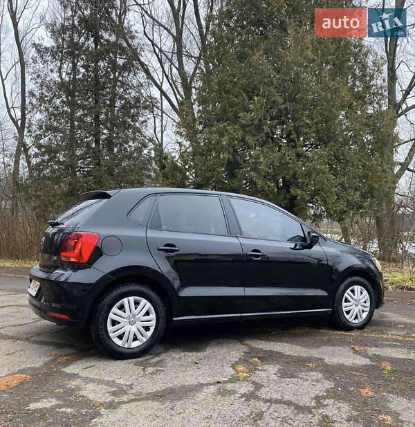 Хэтчбек Volkswagen Polo 2016 в Дрогобыче