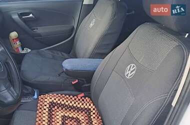 Хэтчбек Volkswagen Polo 2012 в Первомайске