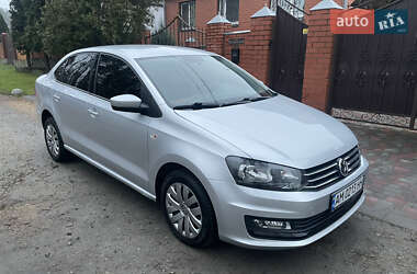 Седан Volkswagen Polo 2017 в Харкові