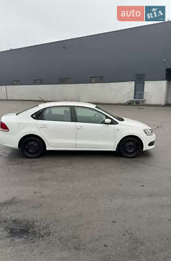 Седан Volkswagen Polo 2013 в Києві