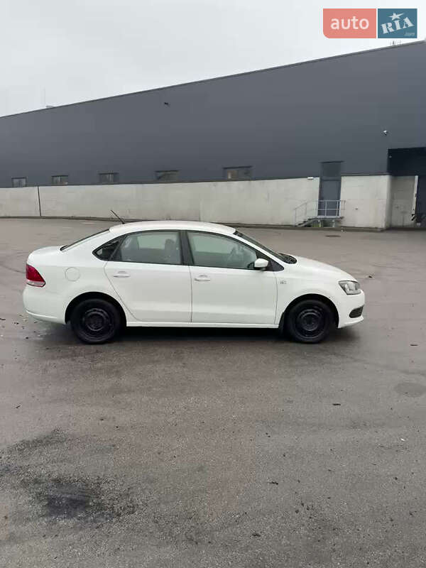 Volkswagen Polo 2013 Volkswagen Polo 2013