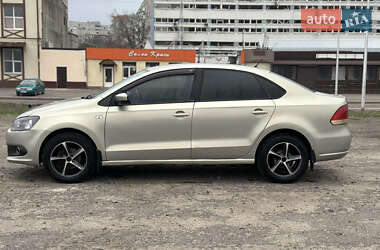 Седан Volkswagen Polo 2012 в Харкові
