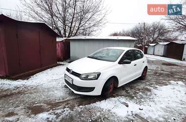 Хэтчбек Volkswagen Polo 2011 в Запорожье