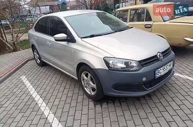 Седан Volkswagen Polo 2013 в Липинах