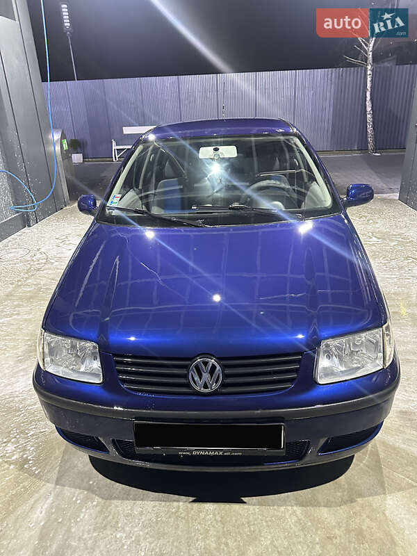 Volkswagen Polo 2000