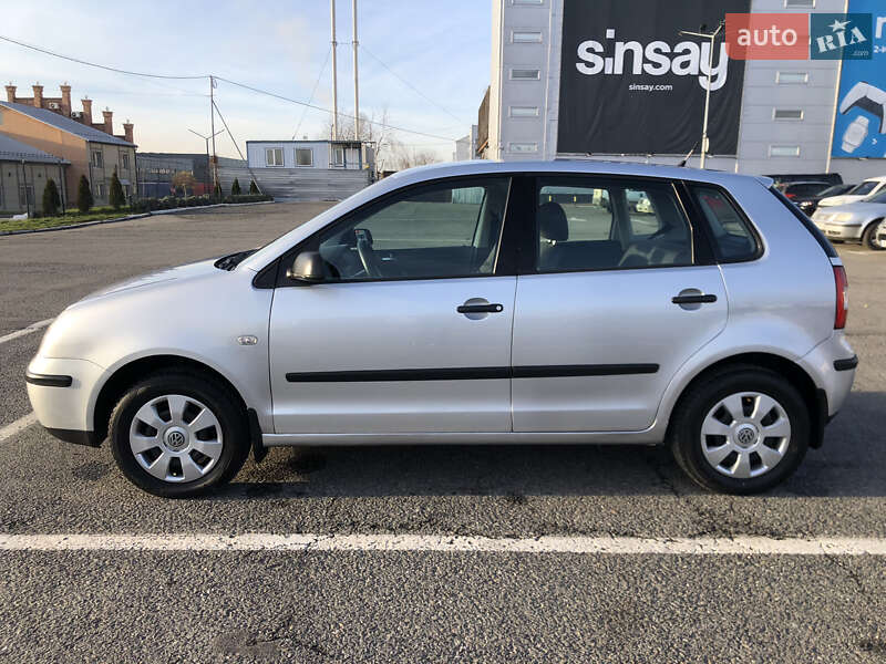 Хэтчбек Volkswagen Polo 2005 в Черновцах