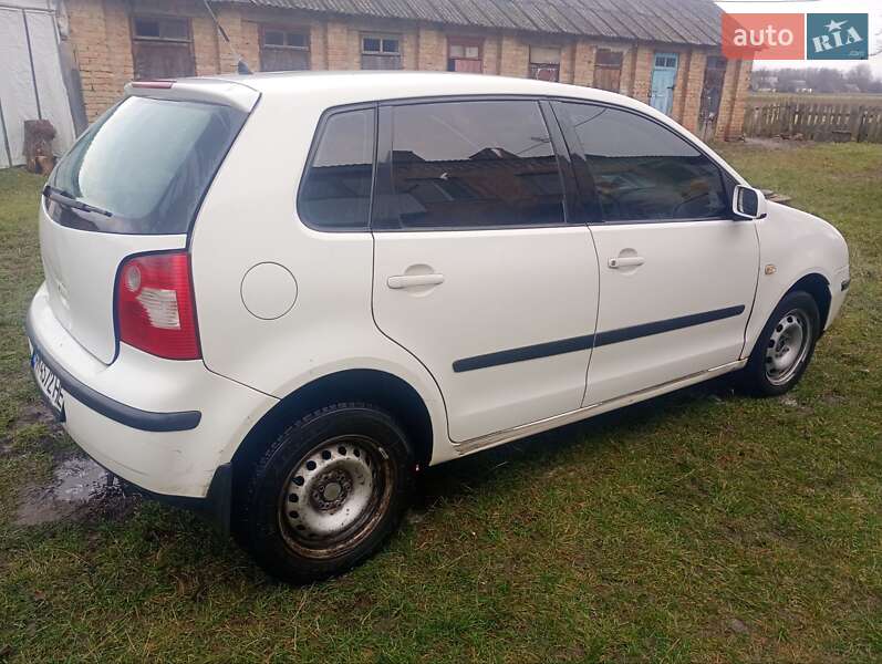 Хэтчбек Volkswagen Polo 2003 в Чуднове