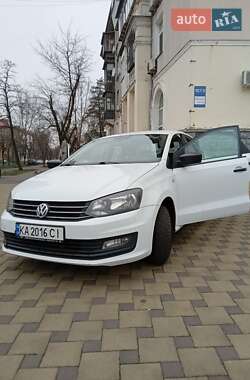 Седан Volkswagen Polo 2016 в Києві