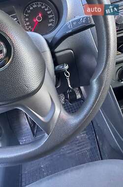 Седан Volkswagen Polo 2017 в Ровно