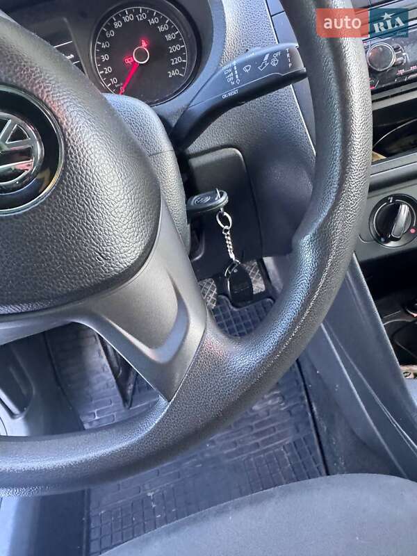 Седан Volkswagen Polo 2017 в Звягеле