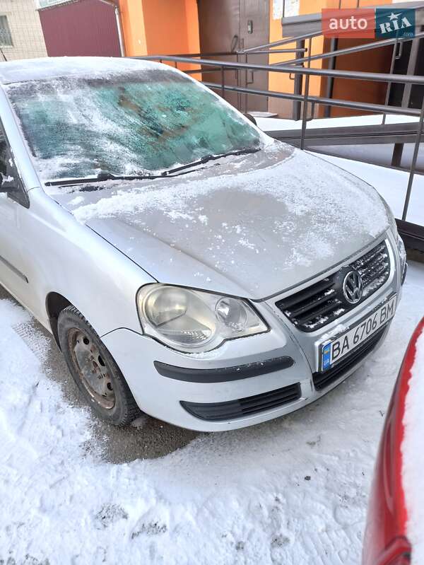 Хэтчбек Volkswagen Polo 2008 в Умани
