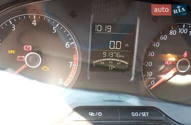 Седан Volkswagen Polo 2017 в Черкассах