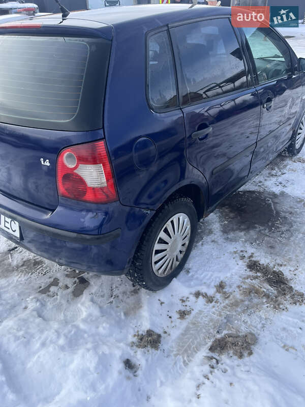 Хетчбек Volkswagen Polo 2003 в Хотині