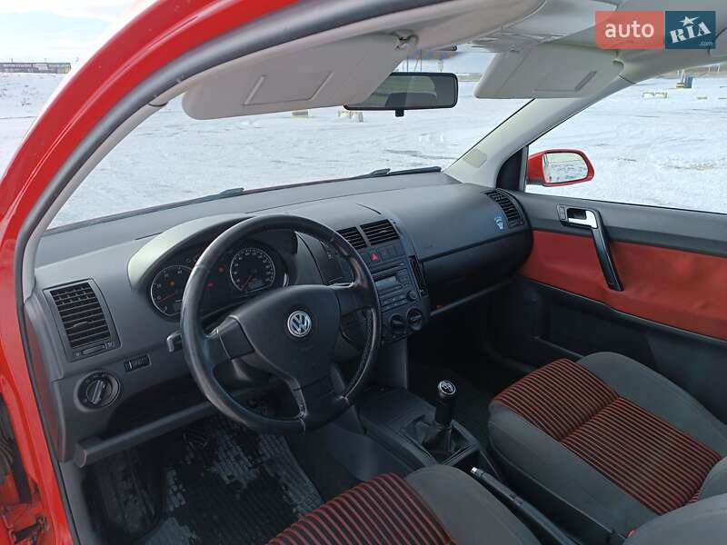Хэтчбек Volkswagen Polo 2005 в Львове