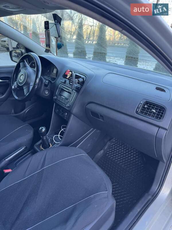 Седан Volkswagen Polo 2013 в Тернополе фото 13 Седан Volkswagen Polo 2013 в Тернополе