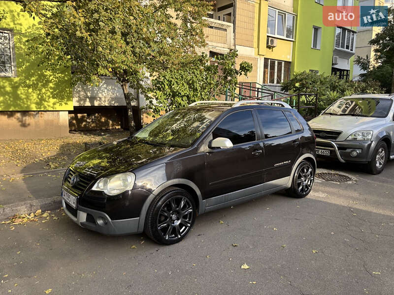 Хэтчбек Volkswagen Polo 2006 в Киеве