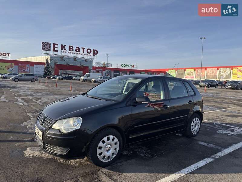 Хетчбек Volkswagen Polo 2006 в Рівному