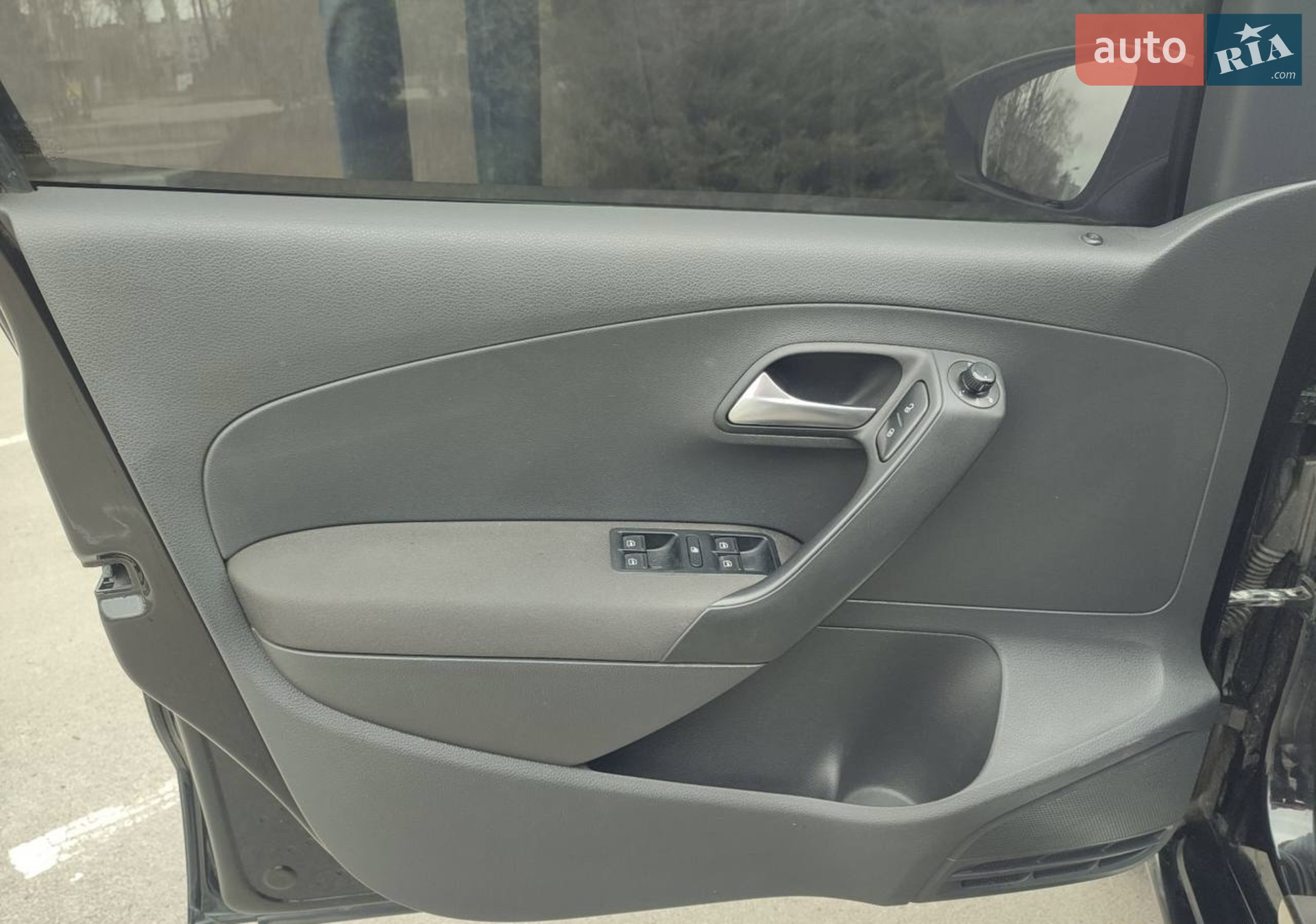 2012 Volkswagen Polo - мініатюра 11