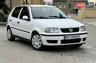 Хэтчбек Volkswagen Polo 2001 в Запорожье