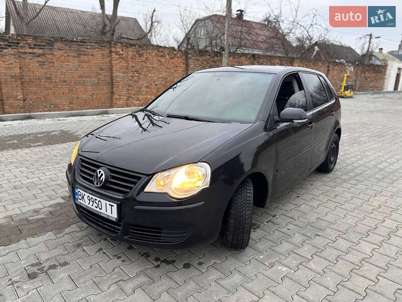 Хэтчбек Volkswagen Polo 2007 в Дубно