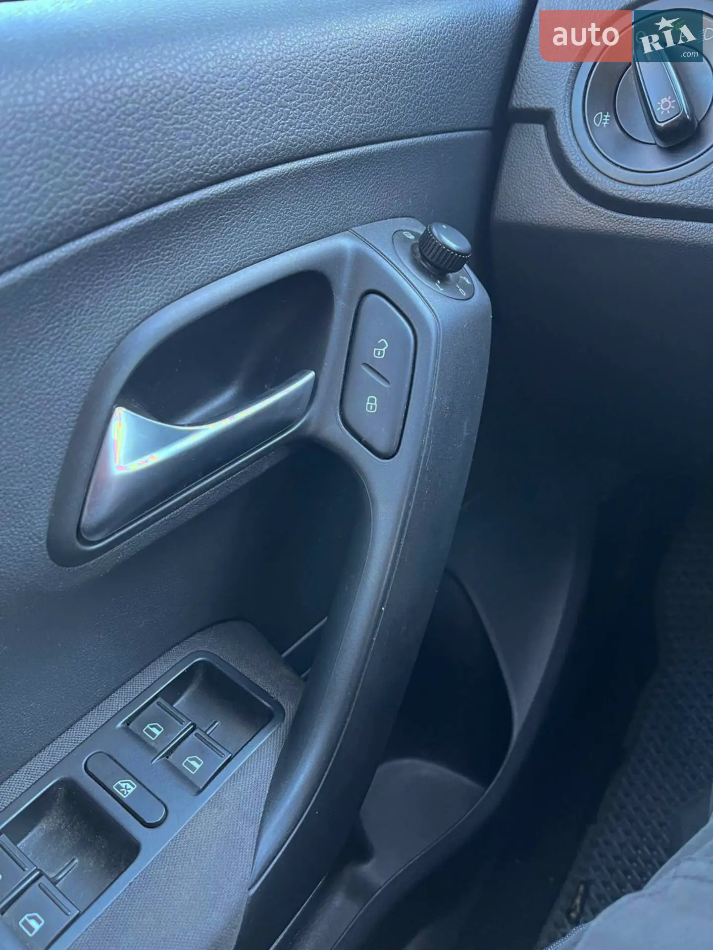 2013 Volkswagen Polo - мініатюра 20