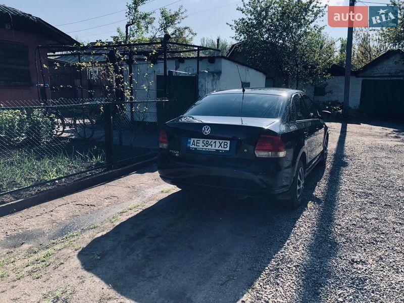Седан Volkswagen Polo 2012 в Днепре