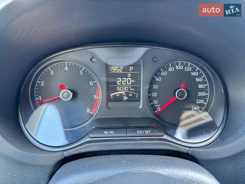 Седан Volkswagen Polo 2018 в Киеве