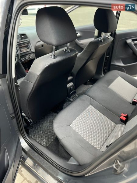 Хэтчбек Volkswagen Polo 2010 в Львове