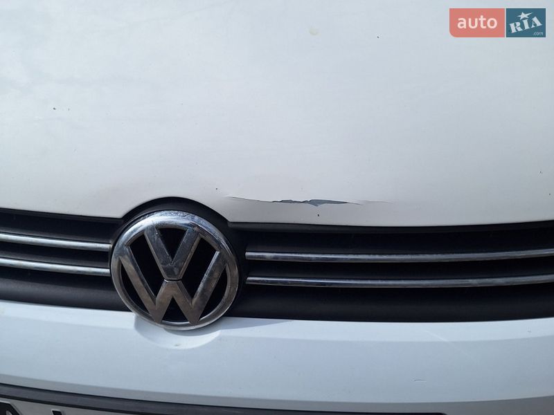 Седан Volkswagen Polo 2012 в Вышгороде