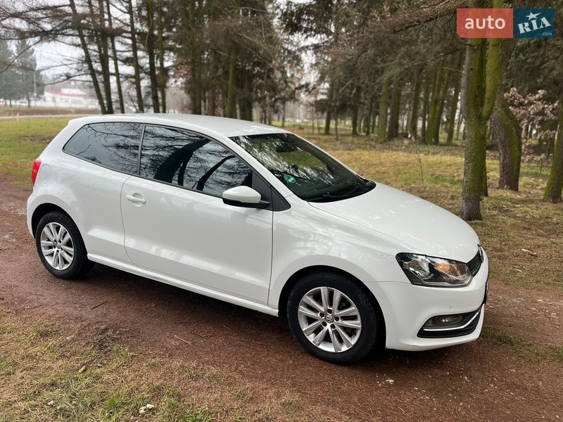 Хэтчбек Volkswagen Polo 2016 в Львове