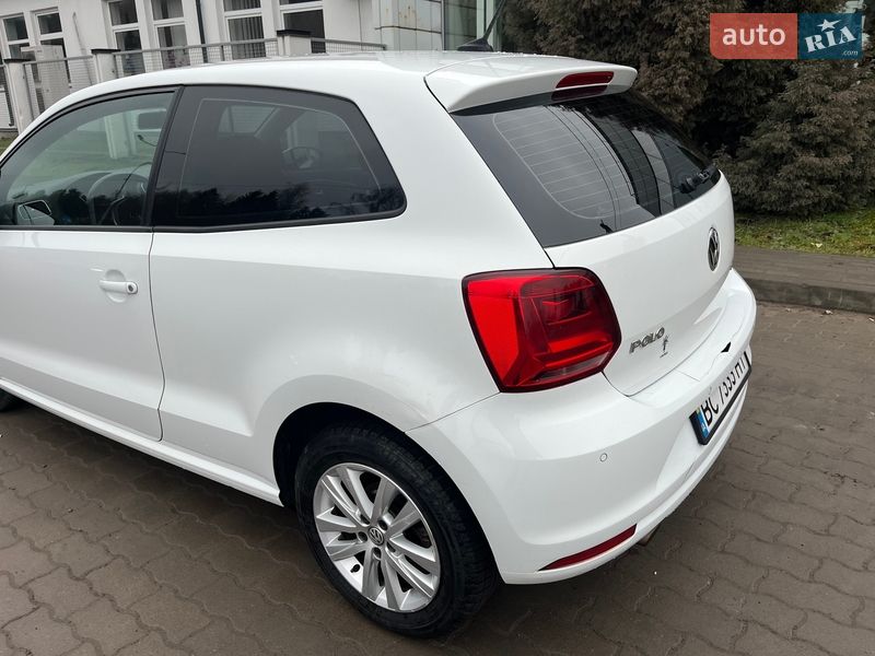 Хэтчбек Volkswagen Polo 2016 в Львове